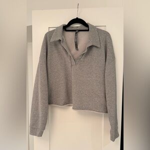 Vuori Gray Women's Collared Sweatshirt